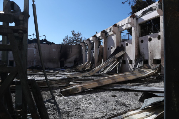 Χημικός προειδοποιεί για τα τοξικά μικροσωματίδια στις καμένες περιοχές και τις επιπτώσεις τους στην υγεία