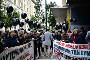 Κάλεσμα της ΠΟΜΕΕΑ στις κινητοποιήσεις της 28ης Φεβρουαρίου για τα Τέμπη