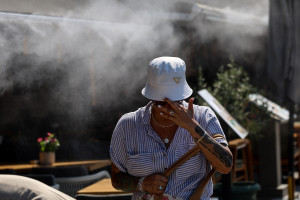 Καύσωνας: Αύξηση της θνητότητας από καρδιολογικά προβλήματα - 8 πρακτικά tips προστασίας