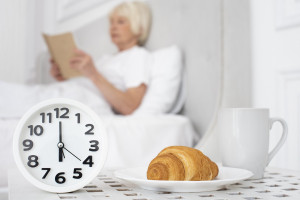 Η κατανάλωση φαγητού μέσα σε 9 ώρες την ημέρα ίσως προστατεύει τη μνήμη και τον εγκέφαλο