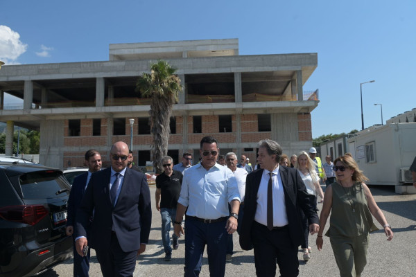Γεωργιάδης από Πάτρα: «Άμεση λύση στο πρόβλημα με τους ακτινολόγους στο Καραμανδάνειο»