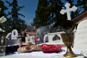 Λίγο έλειψε να κλείσει το Γ΄ Νεκροταφείο για υγειονομικές παραβάσεις!