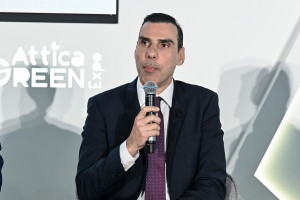 Θεμιστοκλέους: Στις 3 ώρες και 40 λεπτά ο μέσος χρόνος αναμονής στα επείγοντα