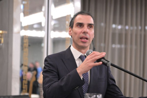 Θεμιστοκλέους: «Ο χρόνος αναμονής στα επείγοντα των νοσοκομείων έχει περιοριστεί στις 4,5 ώρες»