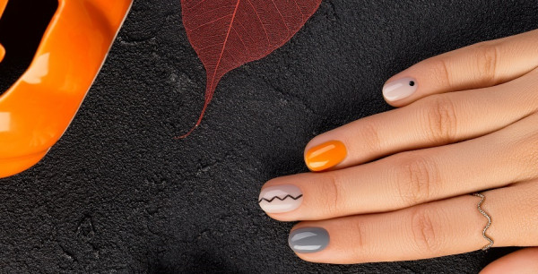 Βερνίκια νυχιών: Μπορούν να προκαλέσουν ακόμα και έκζεμα στο λαιμό