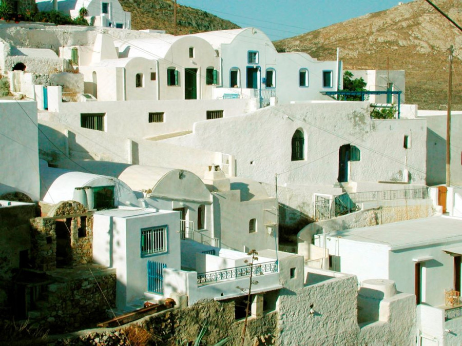 Η ΟΕΝΓΕ καταγγέλλει πειθαρχική και ποινική δίωξη σε βάρος αγροτικής γιατρού στην Ανάφη
