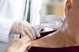 Εξατομικευμένο εμβόλιο mRNA κατά του μελανώματος μειώνει τον κίνδυνο υποτροπής