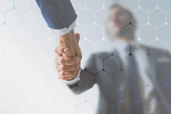 AstraZeneca και Bristol Myers Squibb συζητούν πιθανή συγχώνευση ύψους 400 δισ. δολαρίων