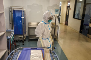 Οι Οργανισμοί Φαρμάκων Ευρώπης και Αφρικής καθόρισαν τις απαιτήσεις για την ανάπτυξη εμβολίων κατά του Έμπολα