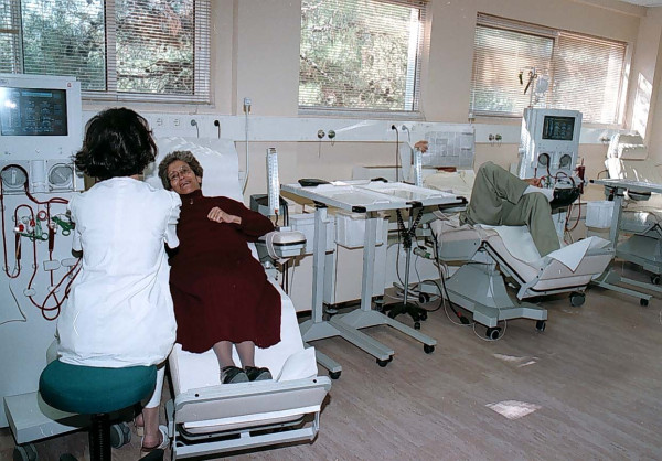 Δυσφορία της ΠΟΝ για τη Μονάδα Τεχνητού Νεφρού της Αίγινας