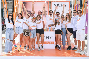 Vichy Laboratoires: Aντιηλιακή προστασία και επιδόσεις το Spetses Mini Marathon