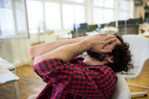 Maxxing: Η εμμονή να γινόμαστε καλύτεροι σε όλα μπορεί να μας προκαλεί περισσότερο άγχος
