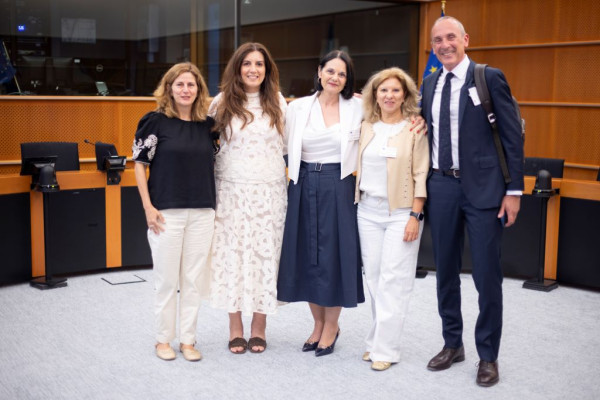 Μπαρμπετάκη: «Μόλις 69 από τα 168 εγκεκριμένα νέα φάρμακα ήρθαν στην Ελλάδα την τετραετία 2021-2024»