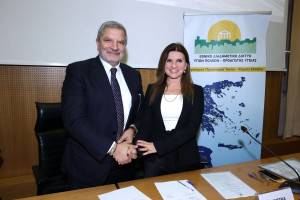 Υψηλά τα ποσοστά διαδικτυακής εξάρτησης και βίας παιδιών και εφήβων στην Ελλάδα